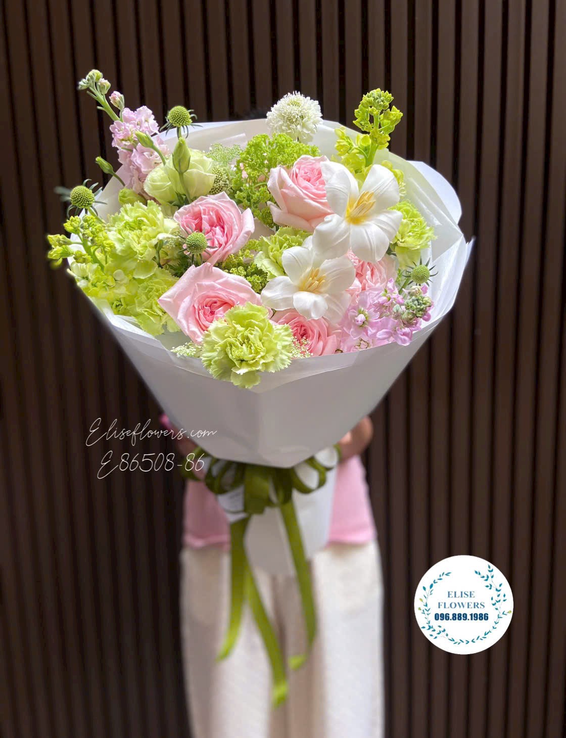 Bó hoa nhập khẩu tone màu pastel cao cấp làm quà tặng tại Eliseflowers