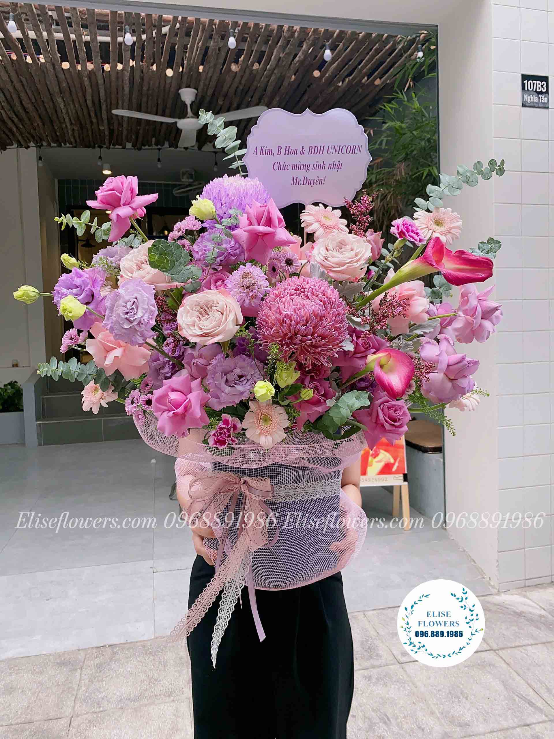Hộp hoa tím hồng sang trọng, quý phái chúc mừng ngày 20/10 | Hoa chúc mừng đẹp 