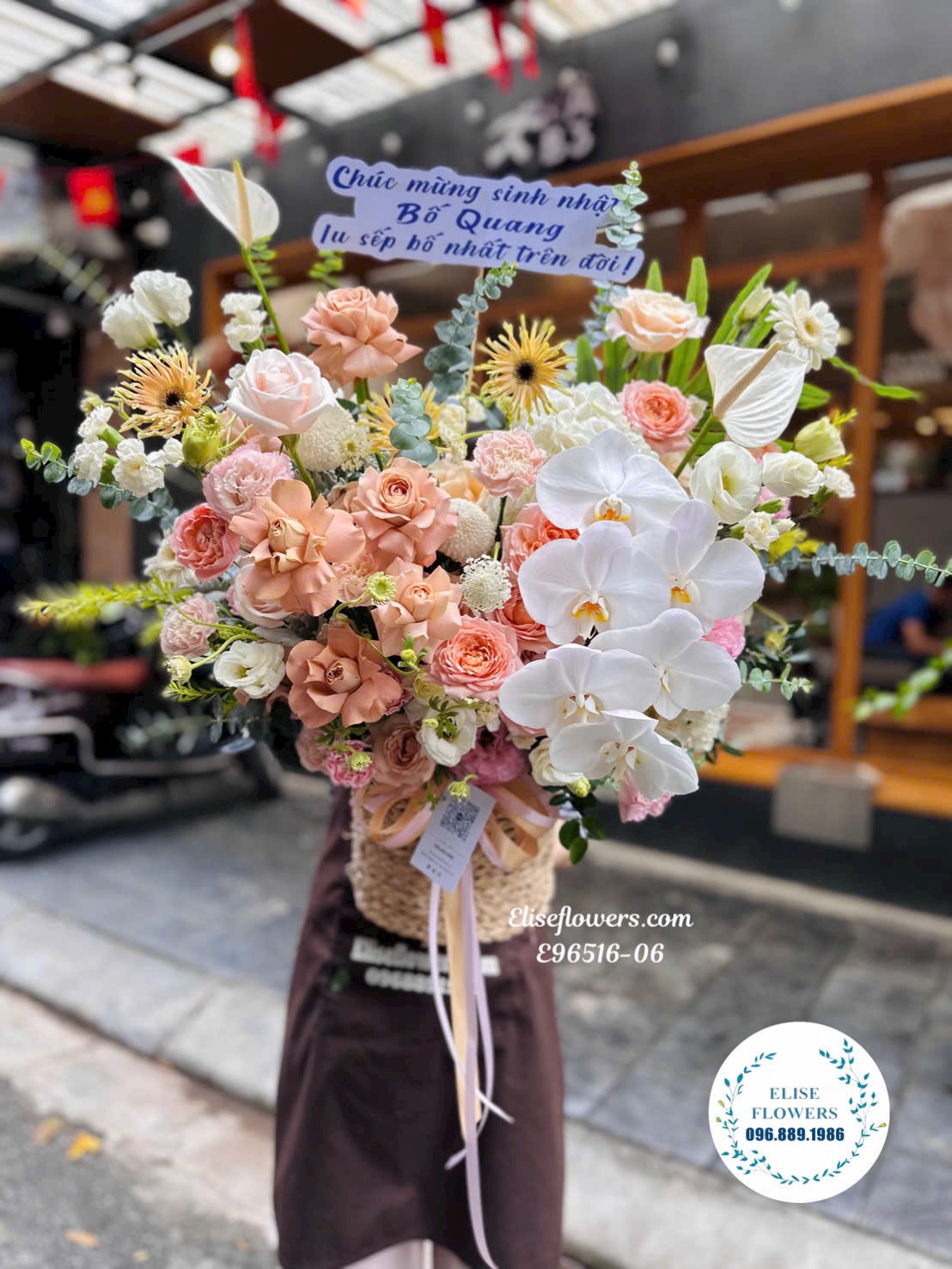 Lẵng Hoa Tươi Cao Cấp Chúc Mừng Sinh Nhật Bố| Eliseflowers- Điện Hoa Tươi, Lan Hồ Điệp Uy Tín Tại Hà Nội