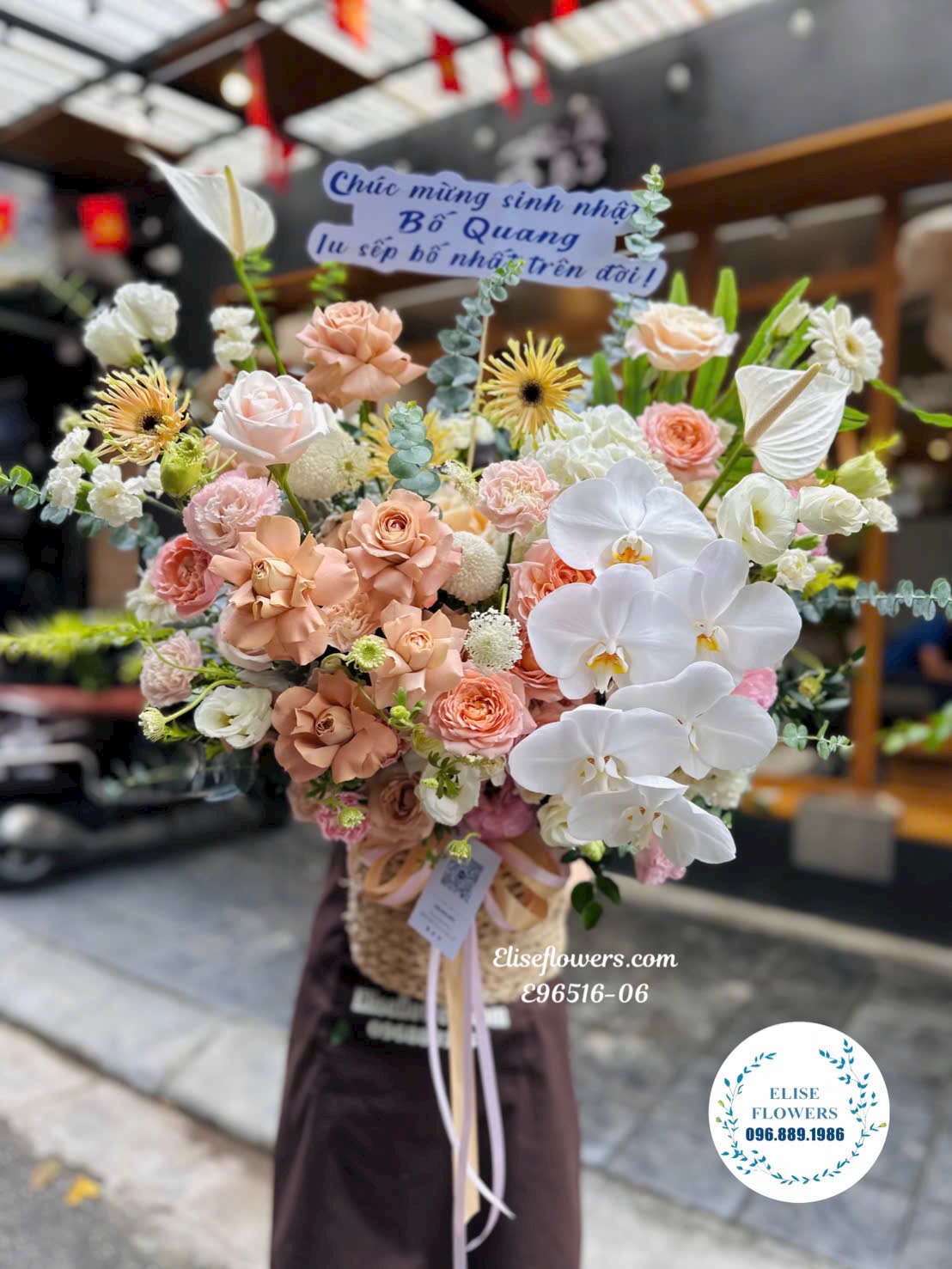 Lẵng Hoa Tươi Cao Cấp Chúc Mừng Sinh Nhật Bố| Eliseflowers- Điện Hoa Tươi, Lan Hồ Điệp Uy Tín Tại Hà Nội