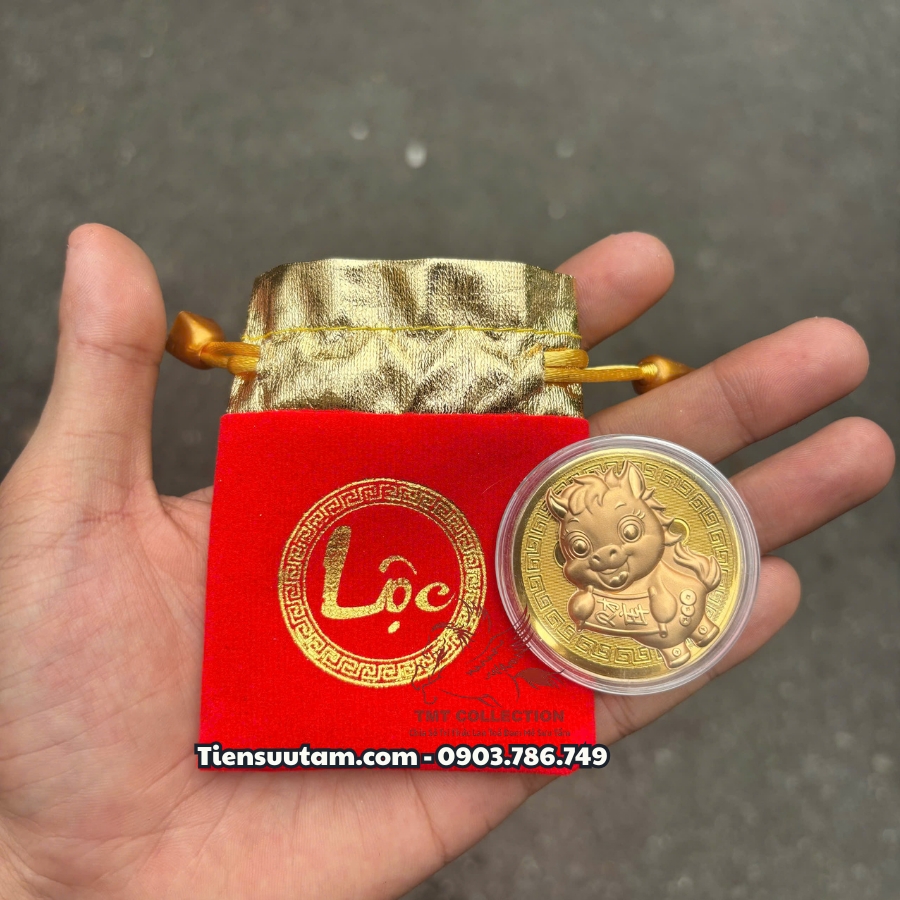 Miếng Đồng Xu Con Ngựa Cute 2026 Tặng Túi Gấm Lộc