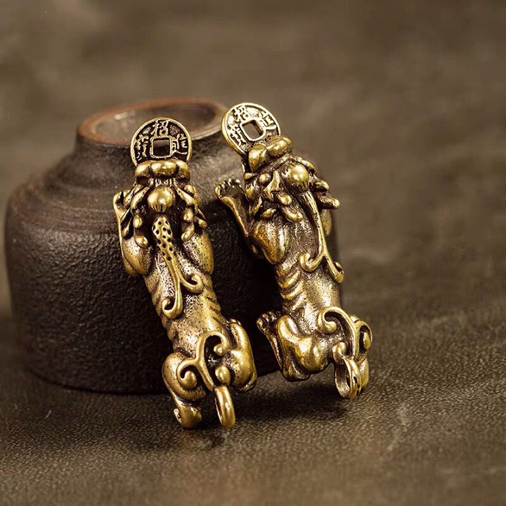 Móc khóa tỳ hưu ngậm tiền - TMT Collection.com