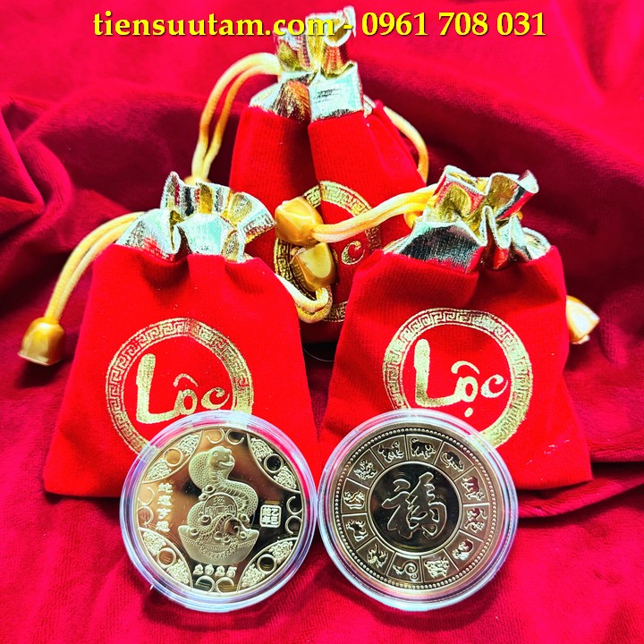 Xu Con Rắn Hong Kong Tặng Túi Gấm Lộc