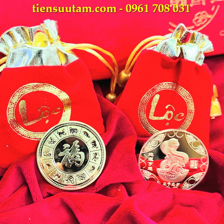 Xu Con Rắn Hong Kong Tặng Túi Gấm Lộc