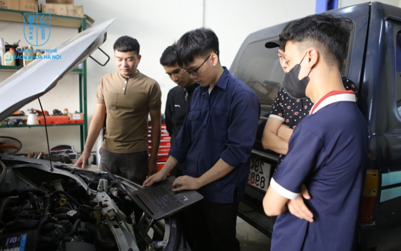 Trường Dạy Nghề Bách Khoa Hà Nội là điểm đến uy tín để học nghề bộ đội xuất ngũ 2025
