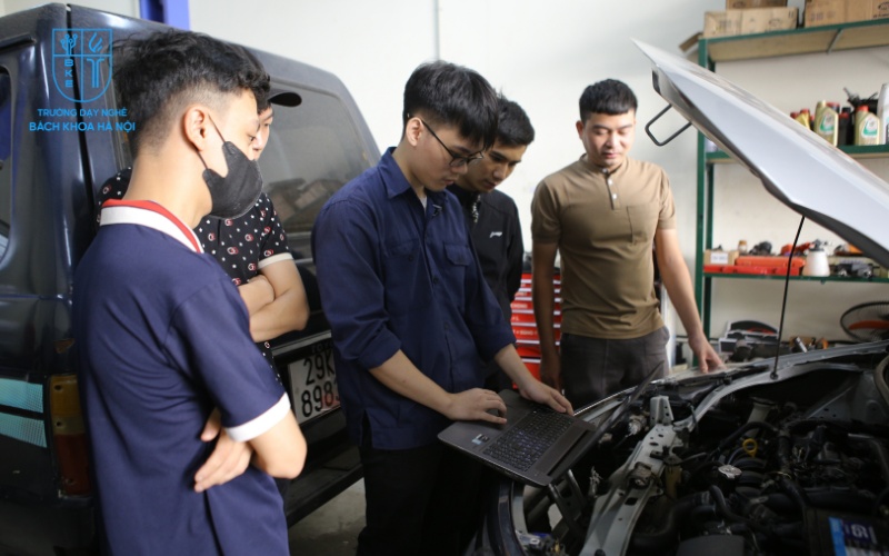 Con đường học nghề mở ra nhiều lối đi