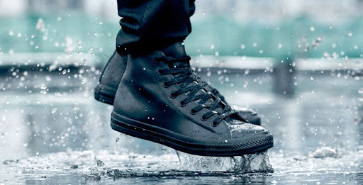 3 mẫu giày Converse đi mưa giúp bạn “khô ráo” mọi lúc mọi nơi