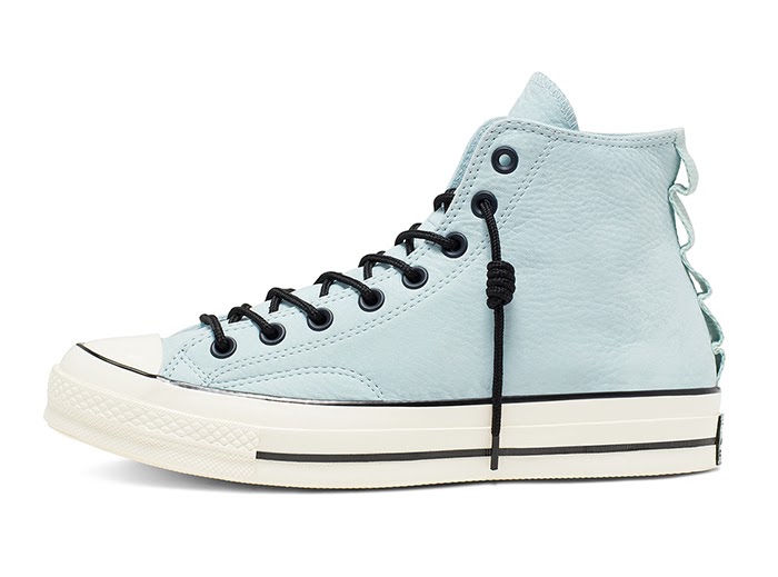 Converse Chuck 70 Specialty Suede Utility sang chảnh từ chất liệu da cực mềm mại