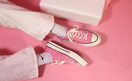 Phối đồ cùng Converse 70s Recycled RPET Canvas - sự đơn giản lên ngôi