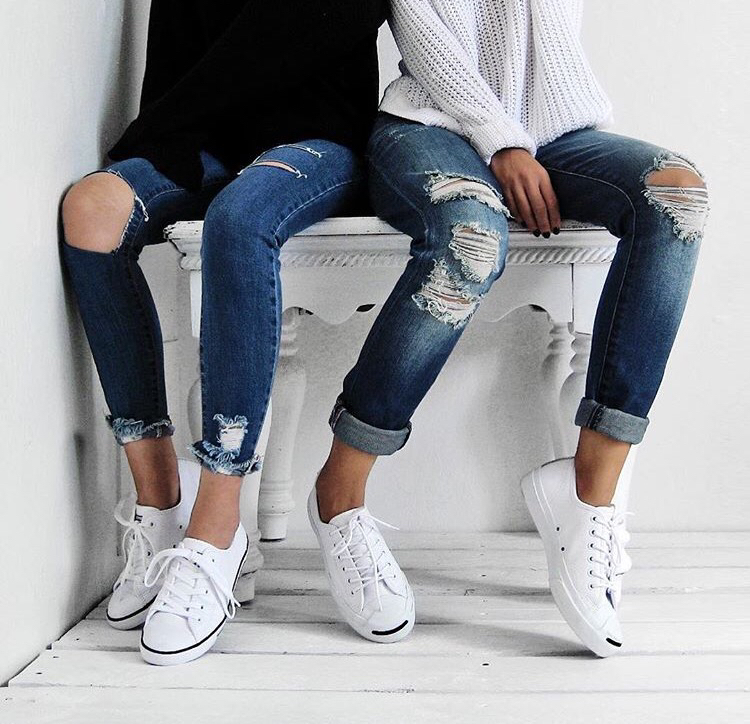 OUTFIT IDEAS: 4 CÁCH PHỐI ĐỒ VỚI GIÀY CONVERSE