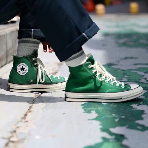 Giày Converse xanh lá cây - biểu tượng của sức trẻ và niềm tin bất diệ Wear  Vietnam