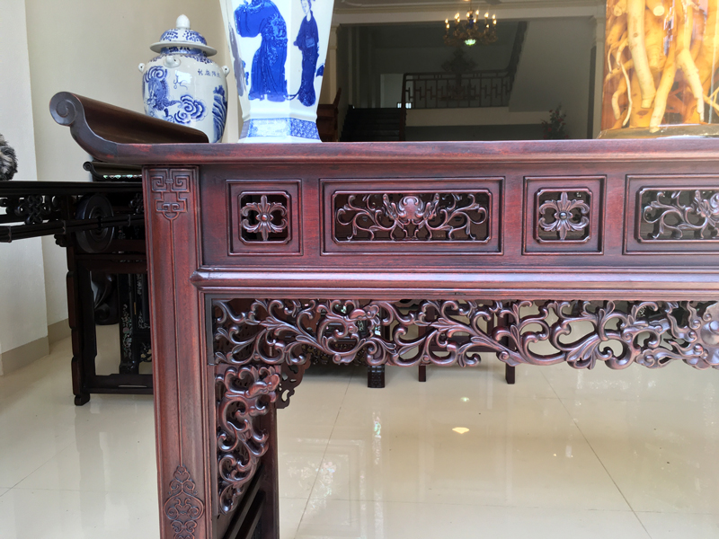 Bàn Bày Đồ Huế