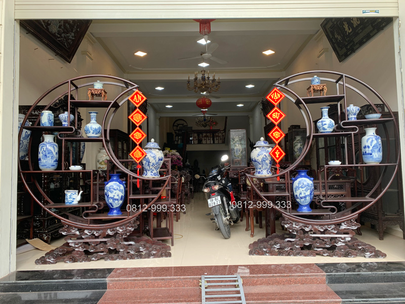 kệ trưng bày gốm sứ