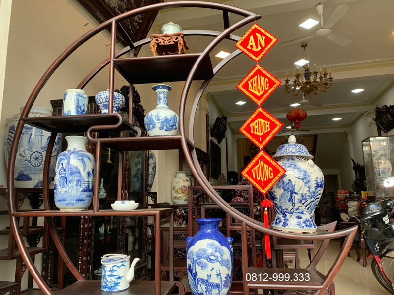 kệ trưng bày gốm sứ