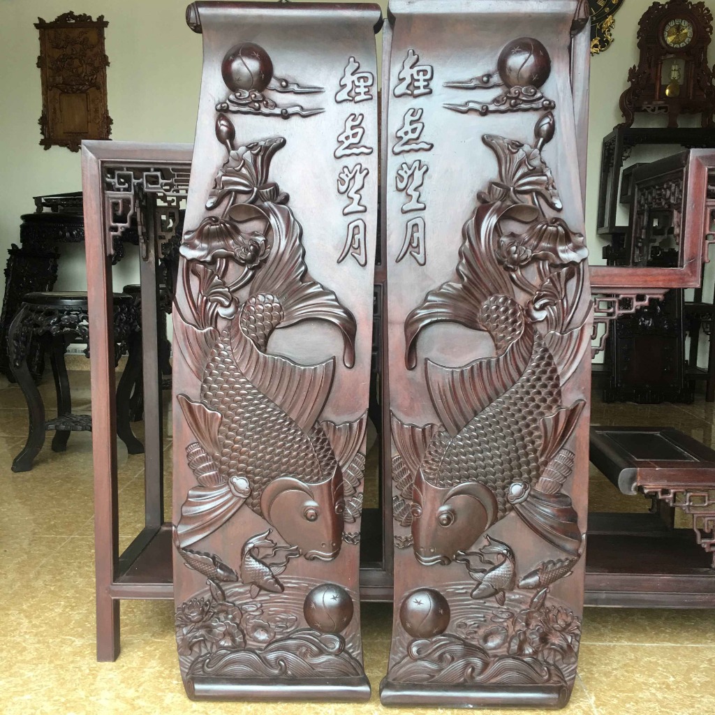 Lý ngư vọng nguyệt gỗ gụ