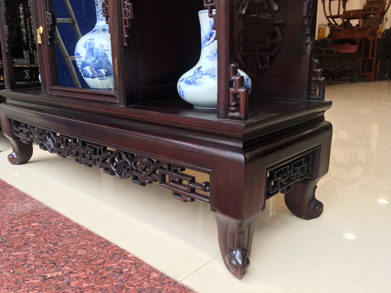 tủ bày đồ cổ