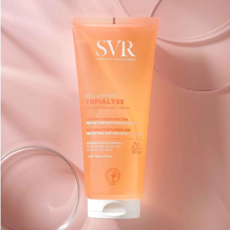 sua-rua-mat-da-nhay-cam-svr-hong-topialyse-gel-lavant