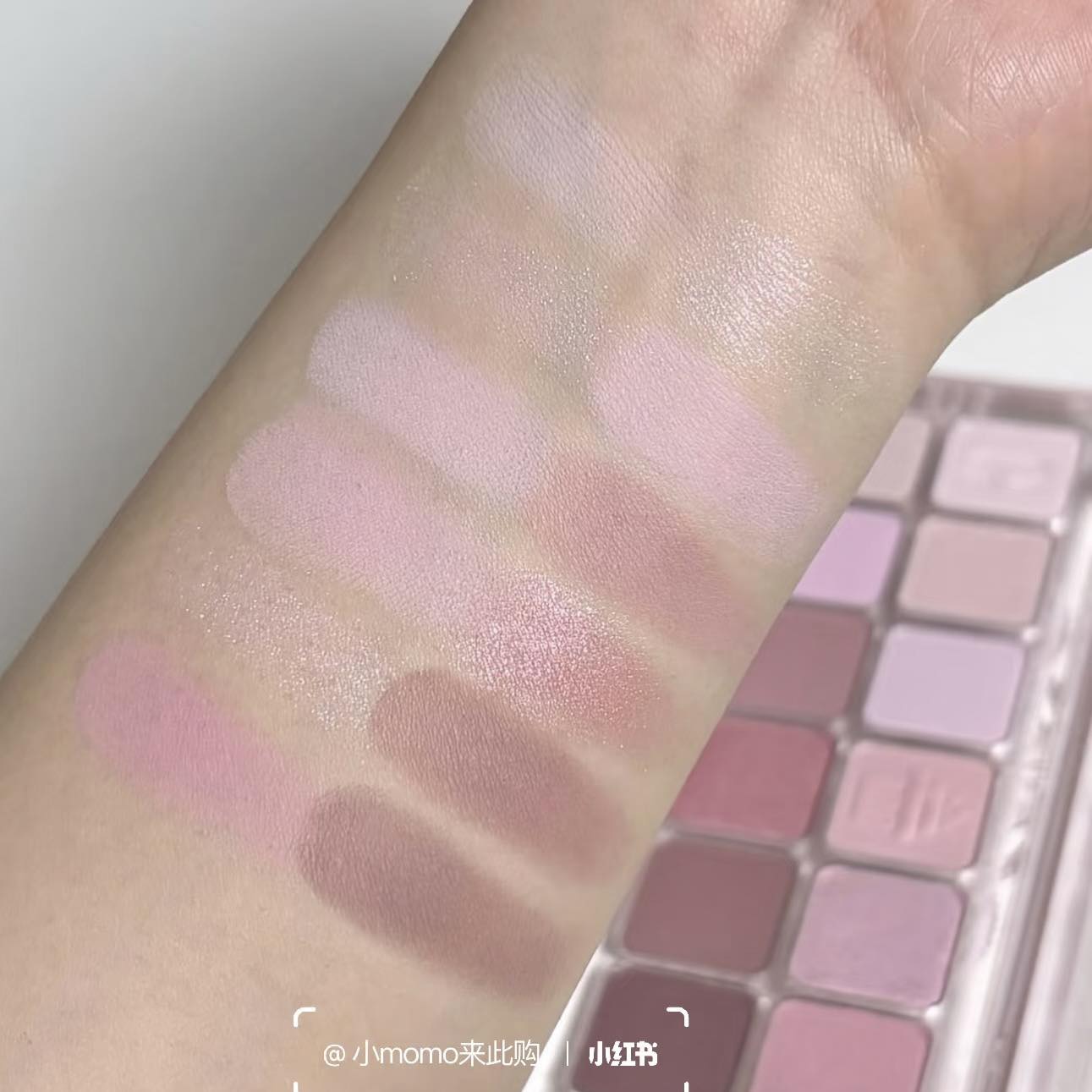 Bảng mắt CLIO 22 SUGAR AFTERNOON