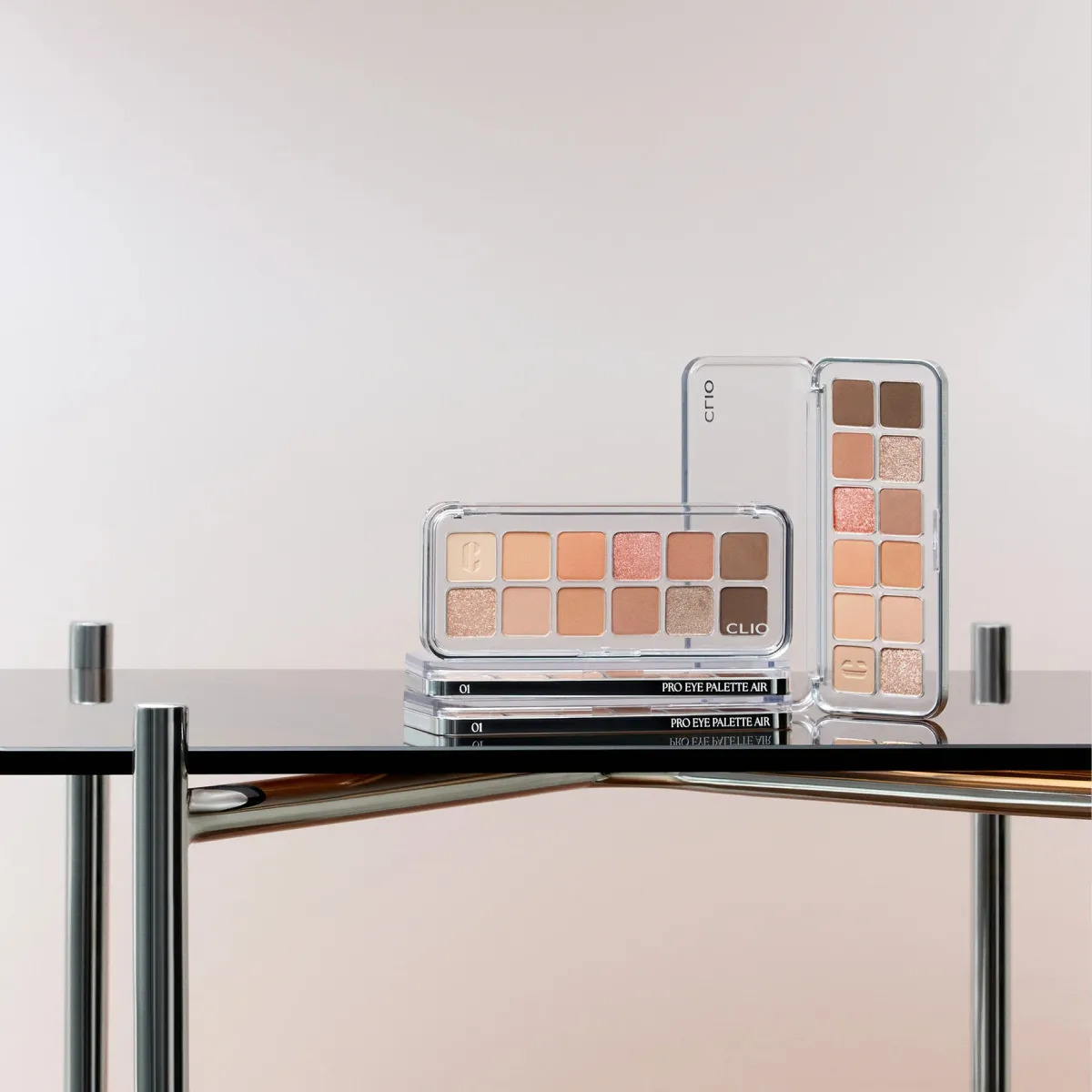 https://myphamkissme.com/phan-mat-clio-pro-eye-palette-air