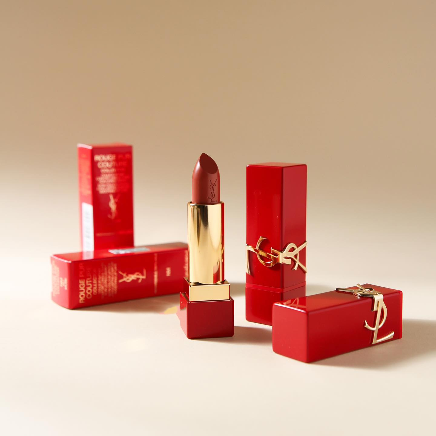 son-thoi-lau-troi-ysl