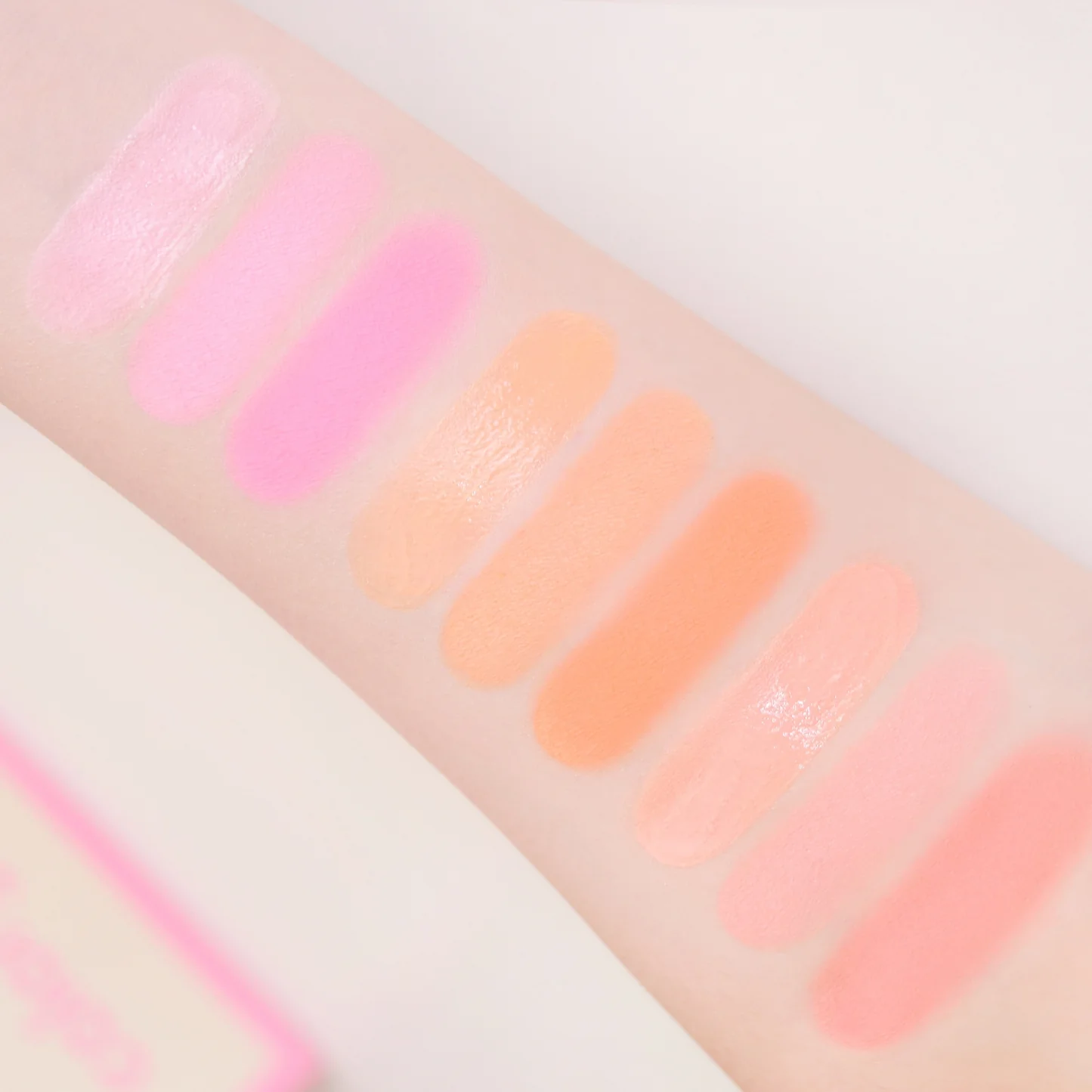 https://myphamkissme.com/ma-hong-colorgram-tintin-dory-duo-blusher