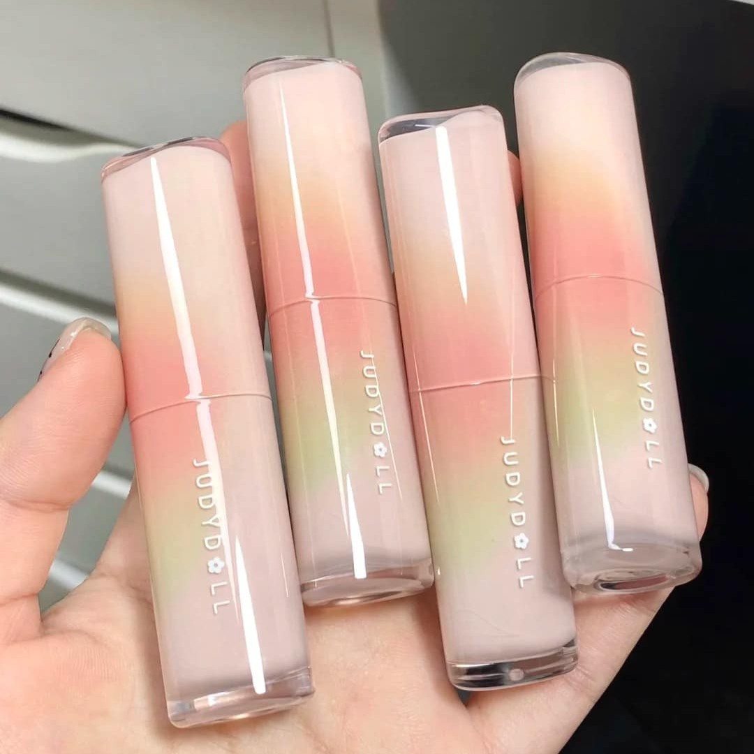 https://myphamkissme.com/son-tho-i-duo-ng-co-ma-u-judydoll-watery-glow-lipstick