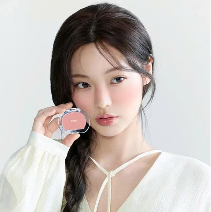 https://myphamkissme.com/phan-ma-hong-bbia-last-blush