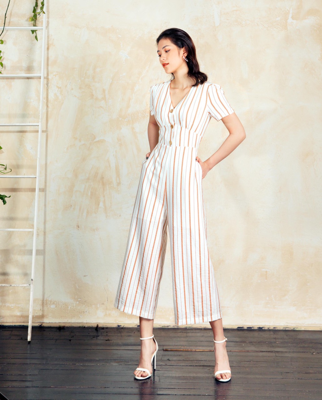 Jumpsuit Thiết Kế Ống Rộng