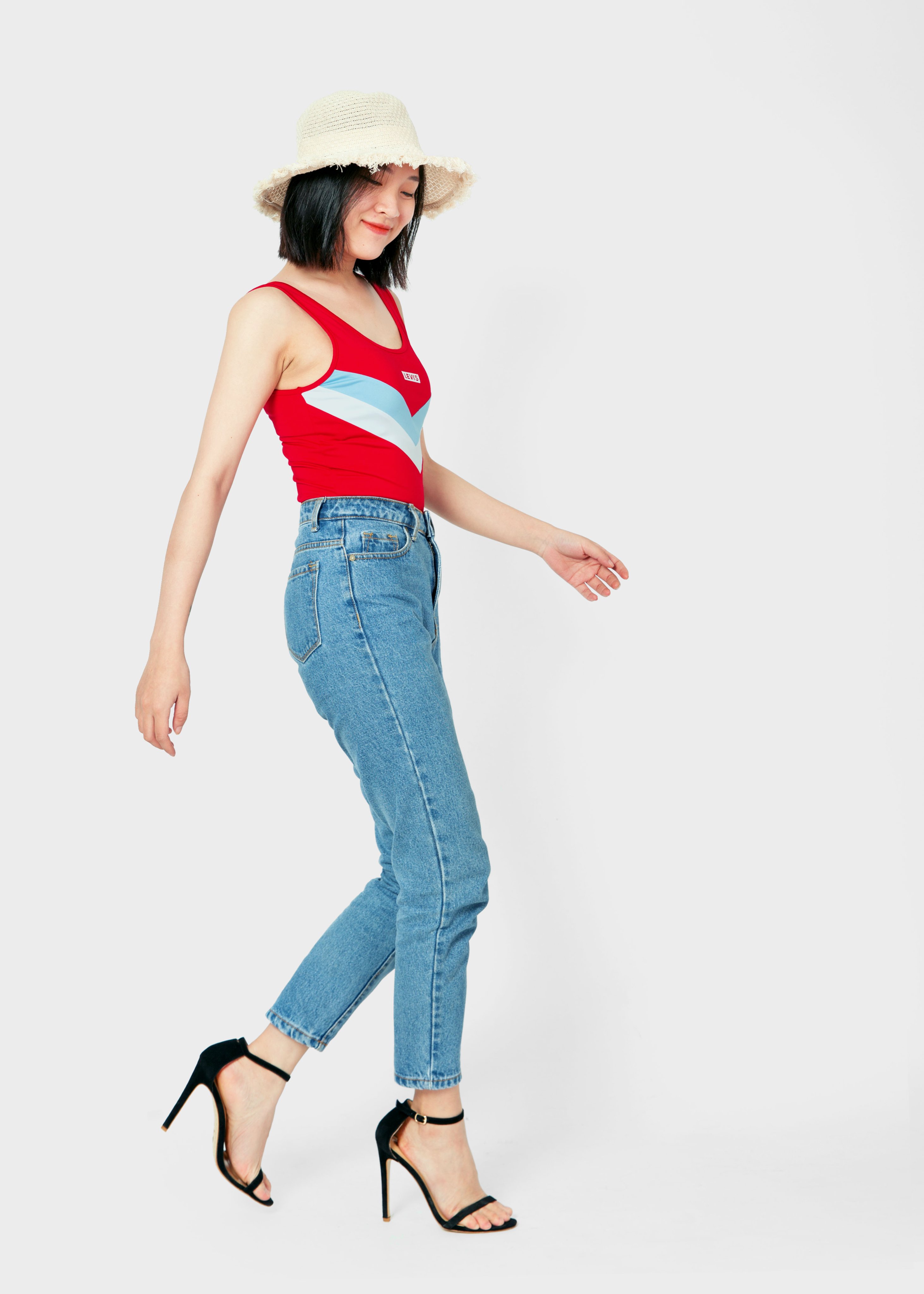 Áo bodysuit Levis