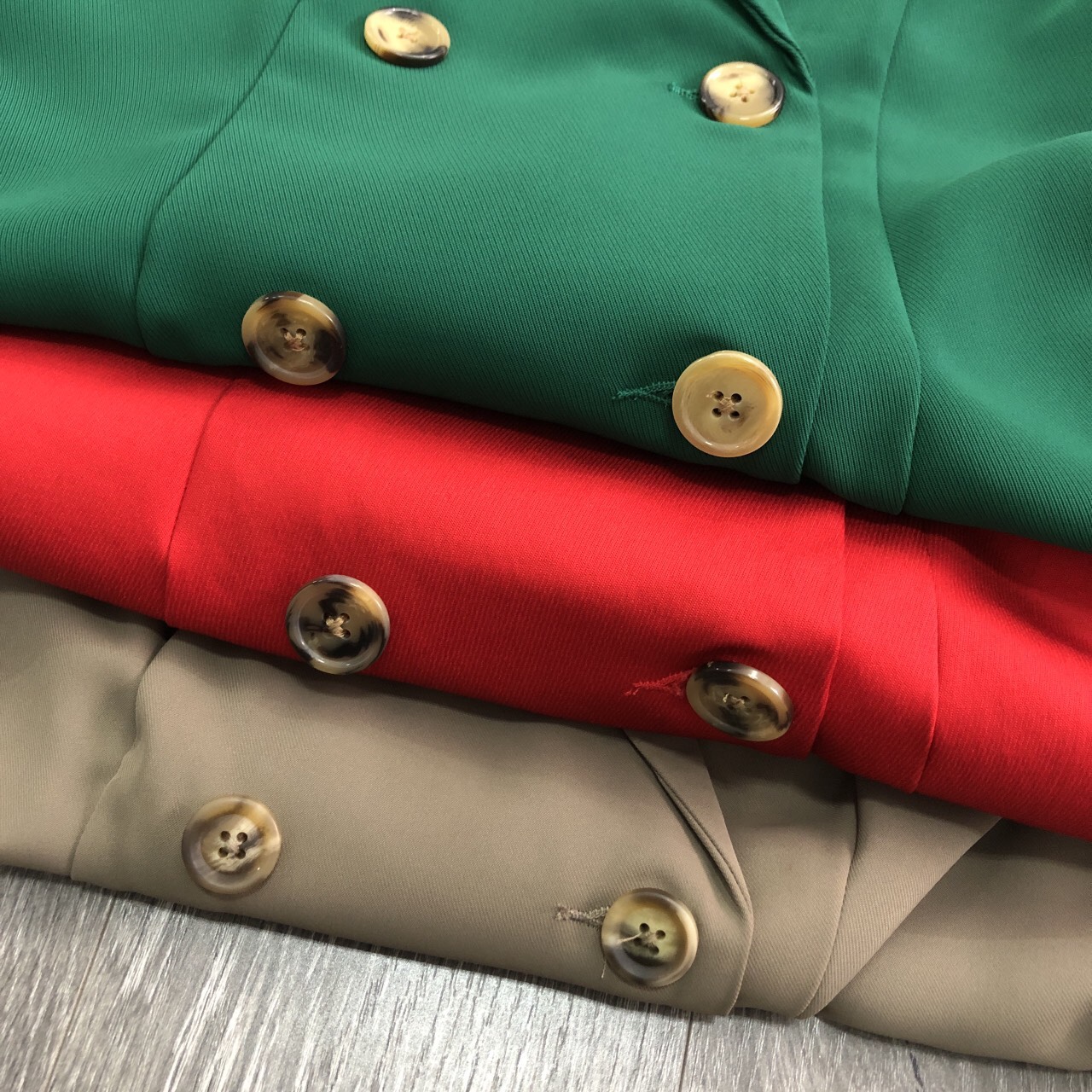 Đầm Cổ Vest Sát Nách Warehouse