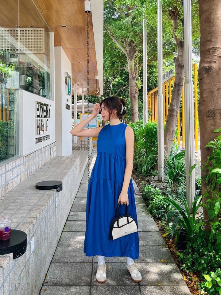 Đầm Midi Sát Nách Zara
