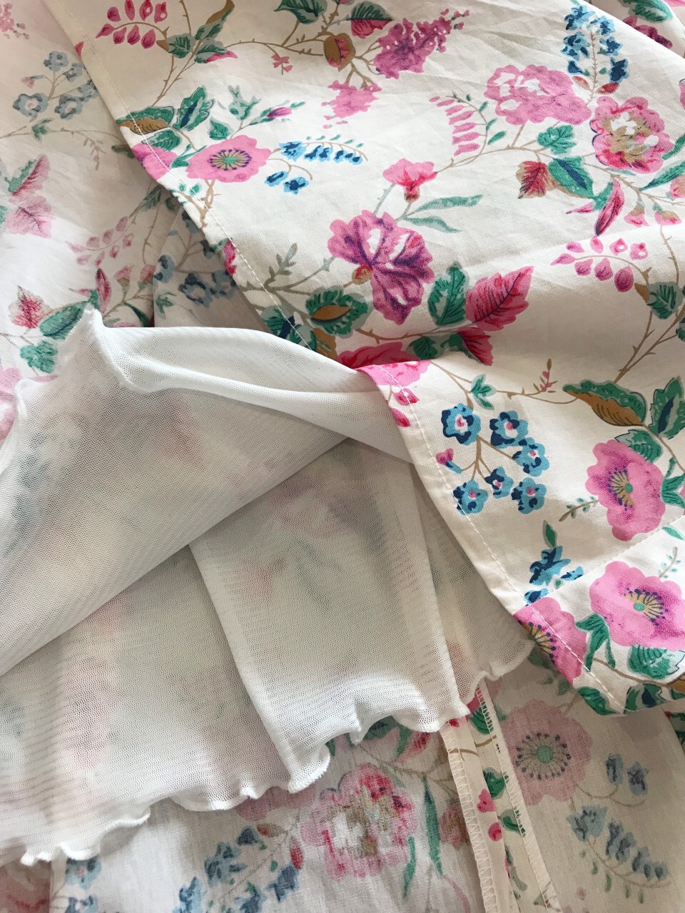 Đầm Midi Cổ Bèo Zara