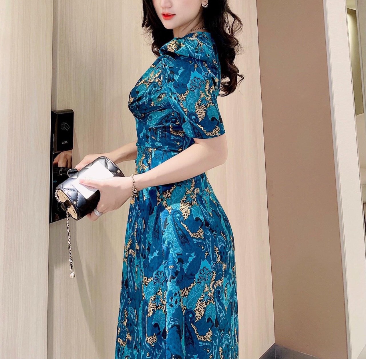 Đầm Lụa Xanh Zane
