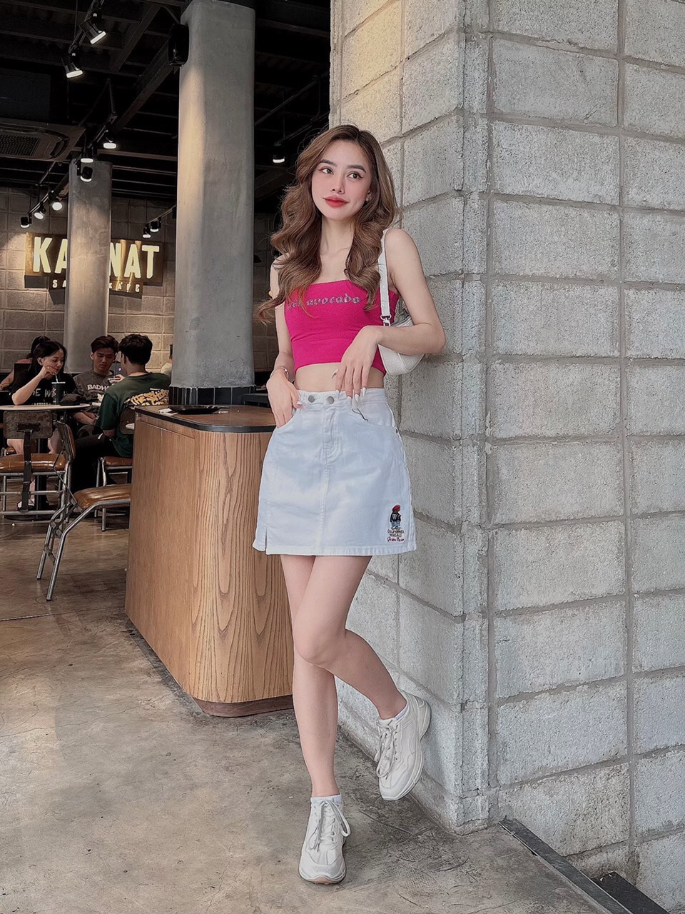 Chân Váy Jean Thêu Gấu Whoau