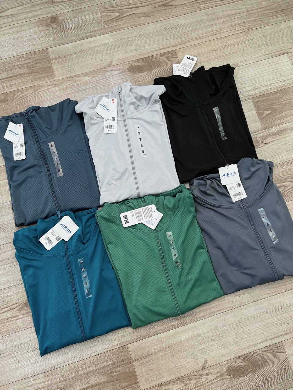 Áo Chống Nắng Nam Uniqlo