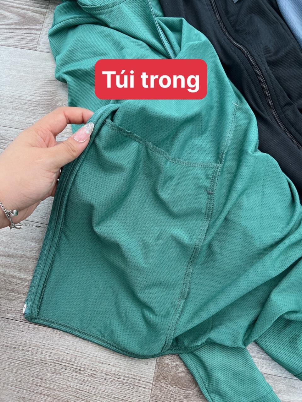 Áo Chống Nắng Nam Uniqlo