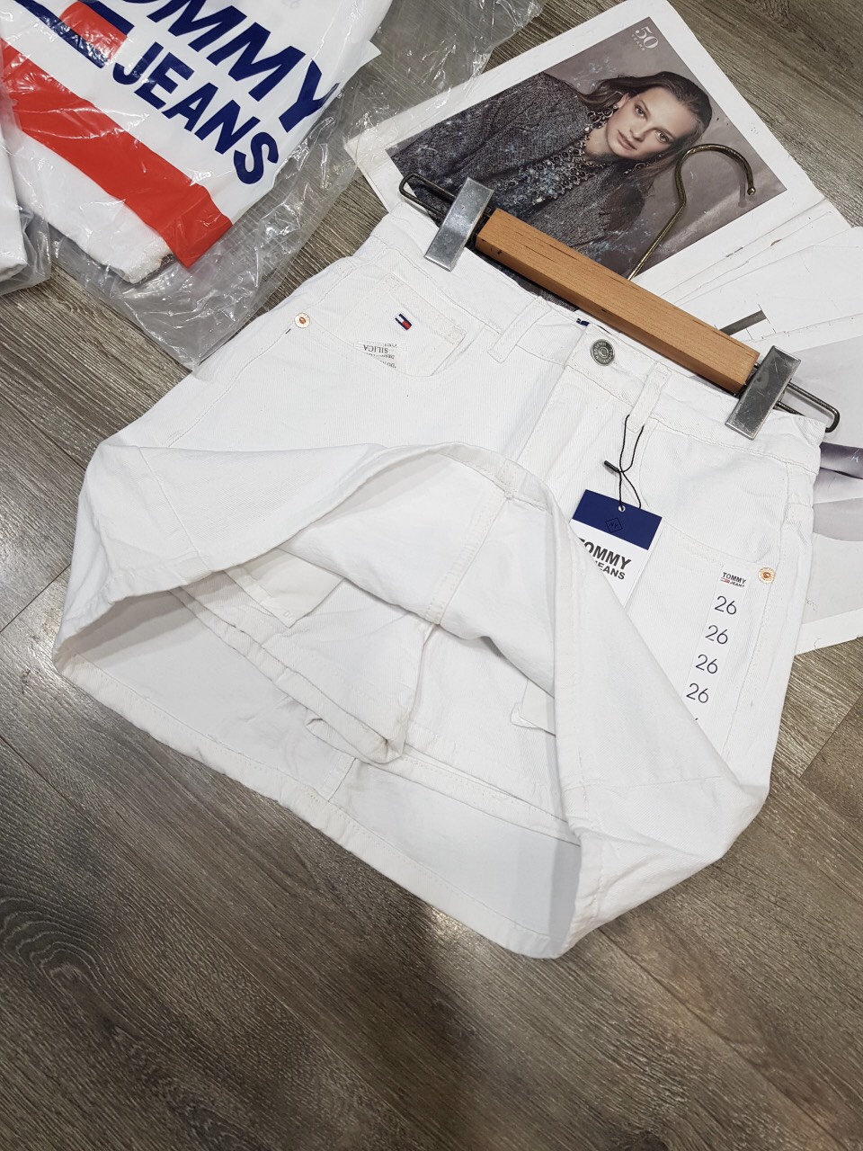 Chân Váy Tommy 3 Màu