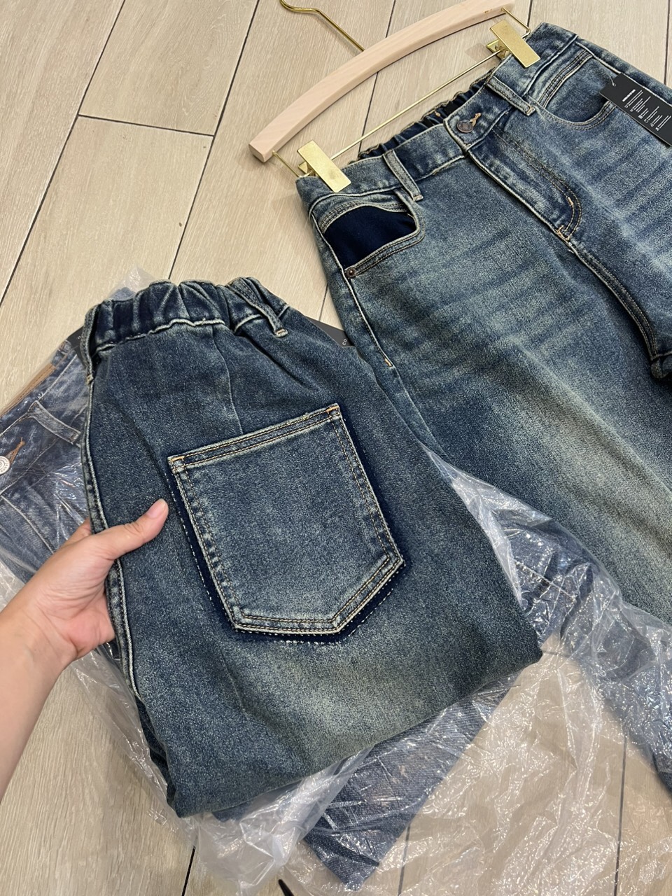 Quần Jean Baggy Lưng Thun Astyle & Co