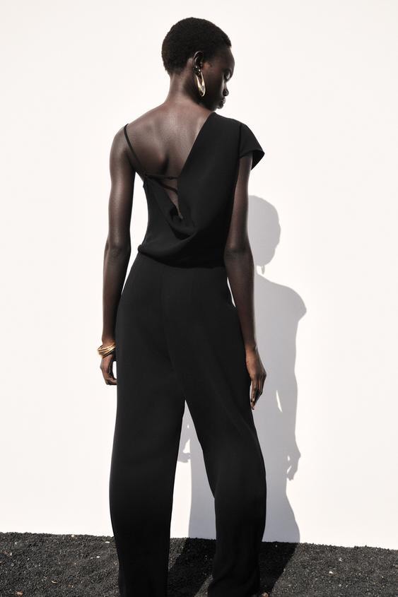 Jumpsuit Lệch Vai Zara