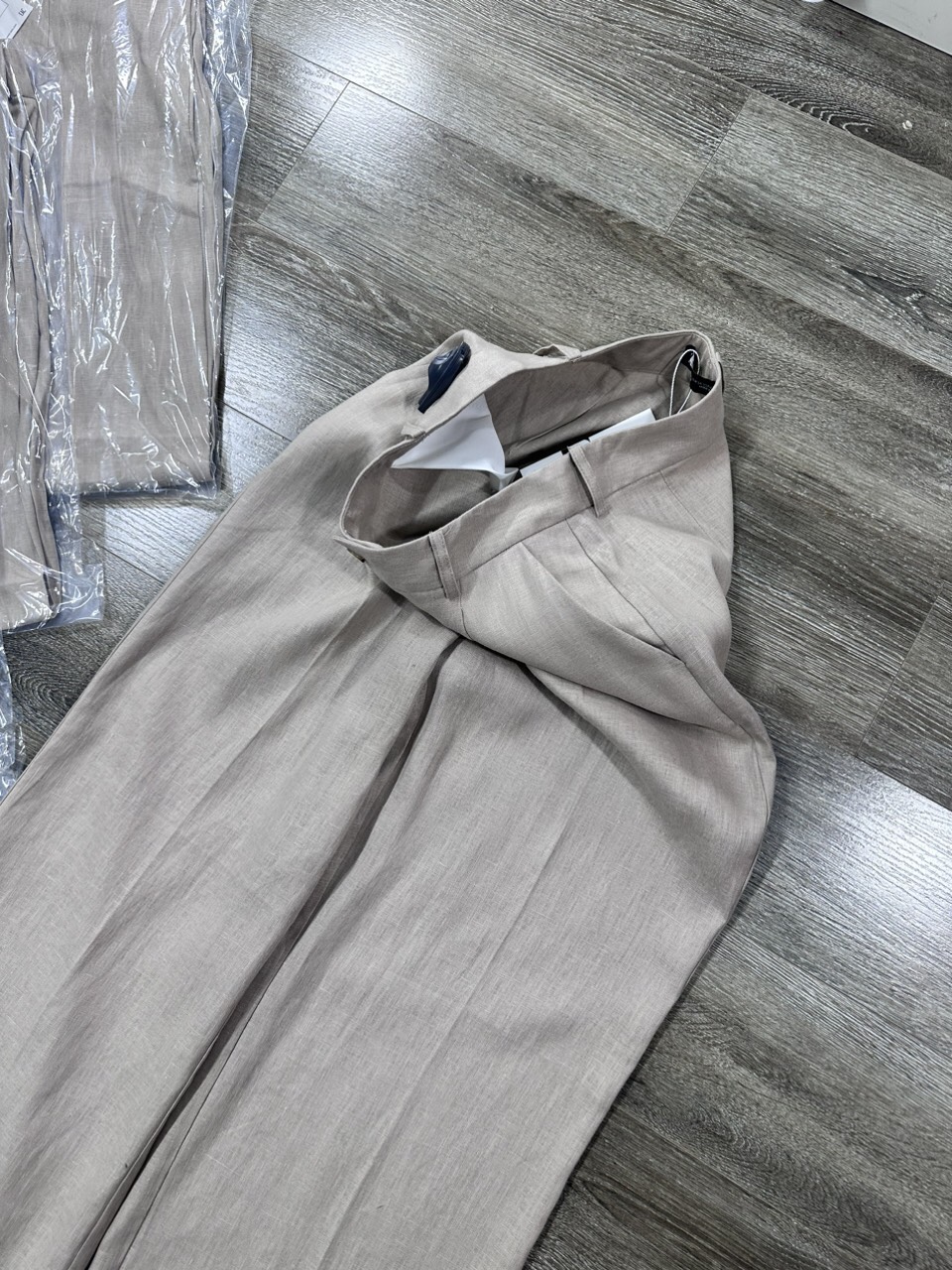 Quần Ống Suông Linen Zara