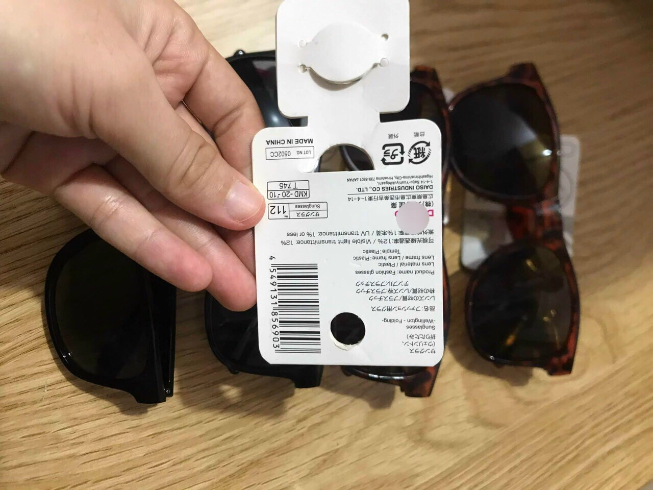 Kính Mát Gập 2 Màu