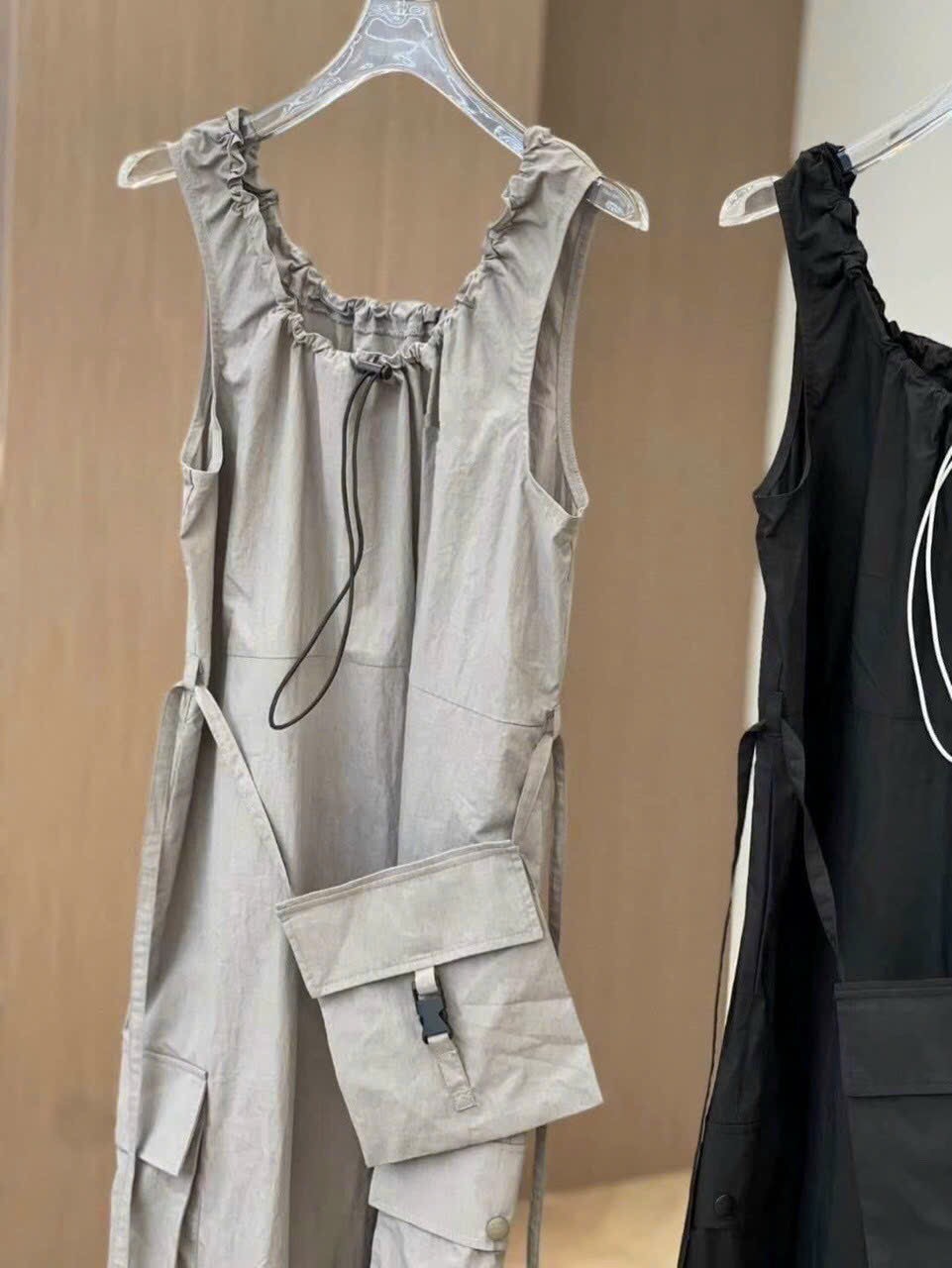Đầm Vải Dù Mixxo