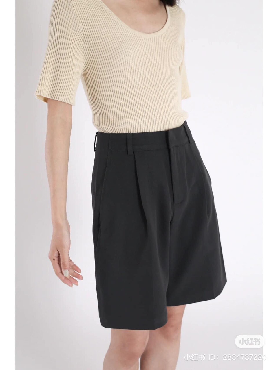 Quần Shorts Lửng GU