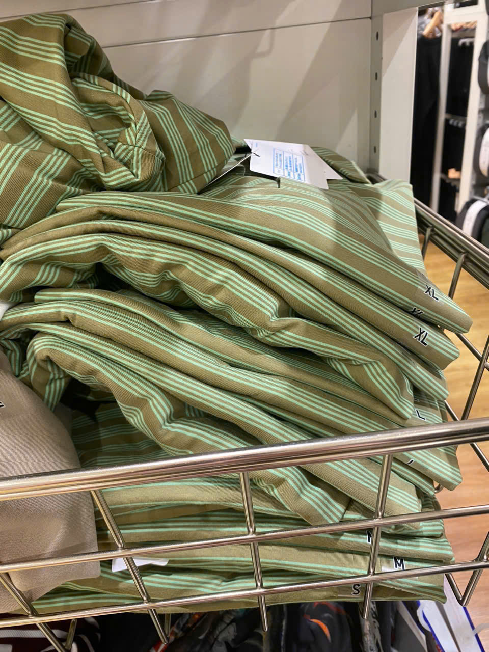 Áo Polo Nam Kẻ Ngang UNI