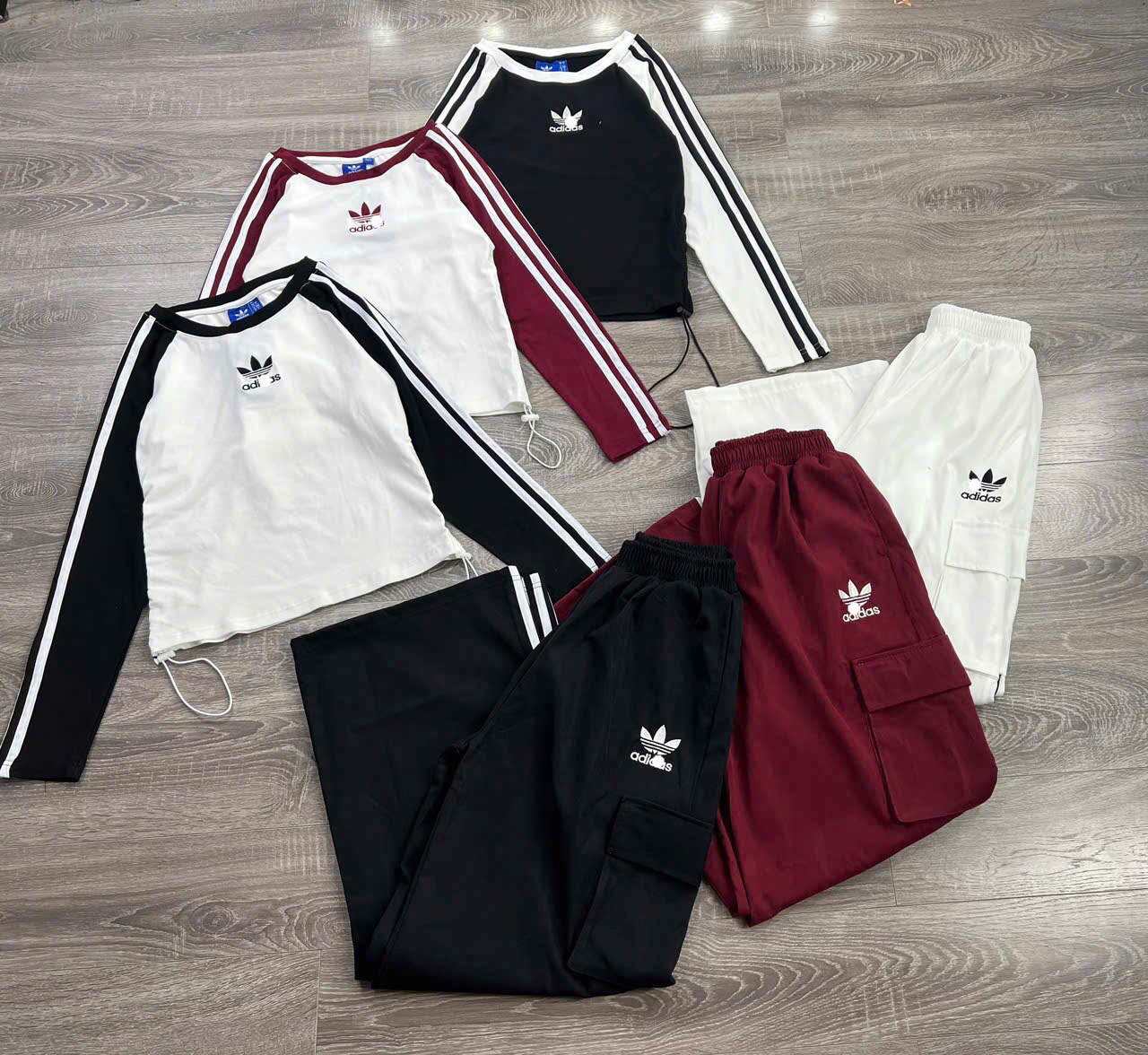 Sét Áo Và Quần Rút Eo Adidas
