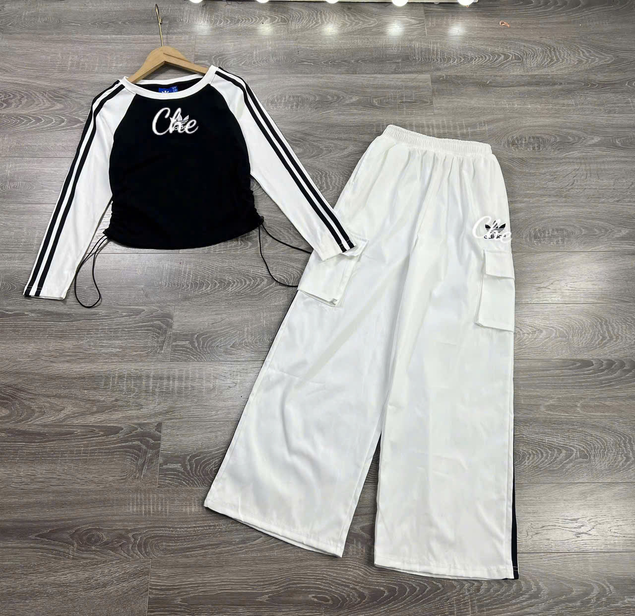 Sét Áo Và Quần Rút Eo Adidas