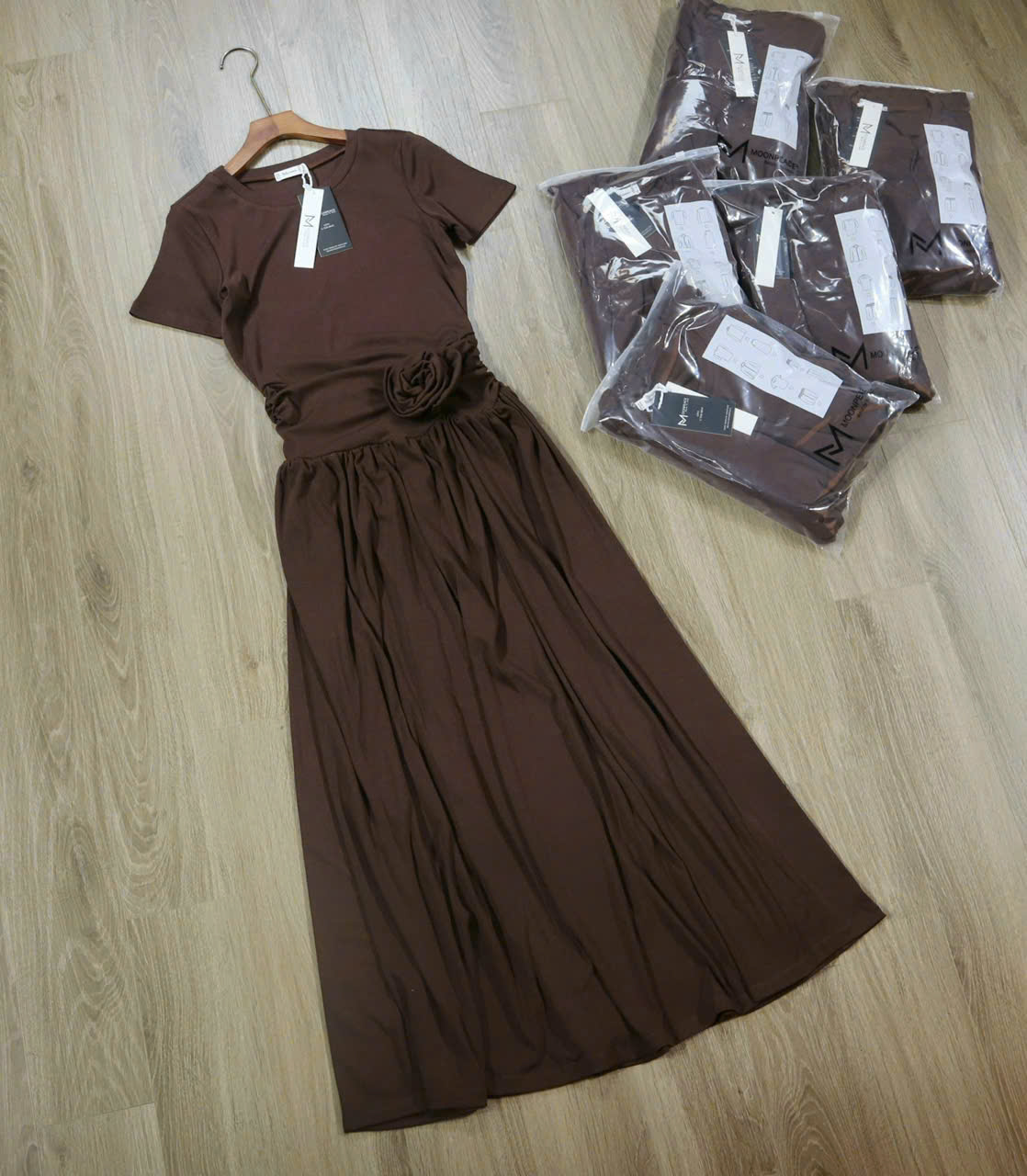 Đầm Thun Tăm Midi Moonpeace