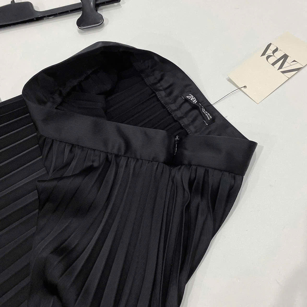 Chân Váy Dập Ly Zara