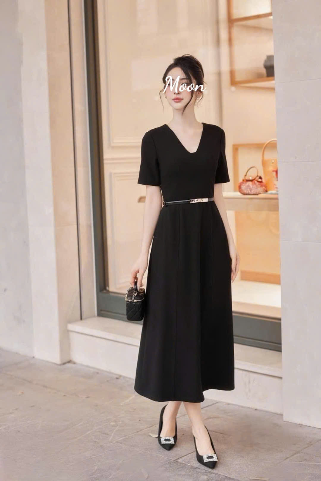 Đầm Cổ V Kèm Belt Vero