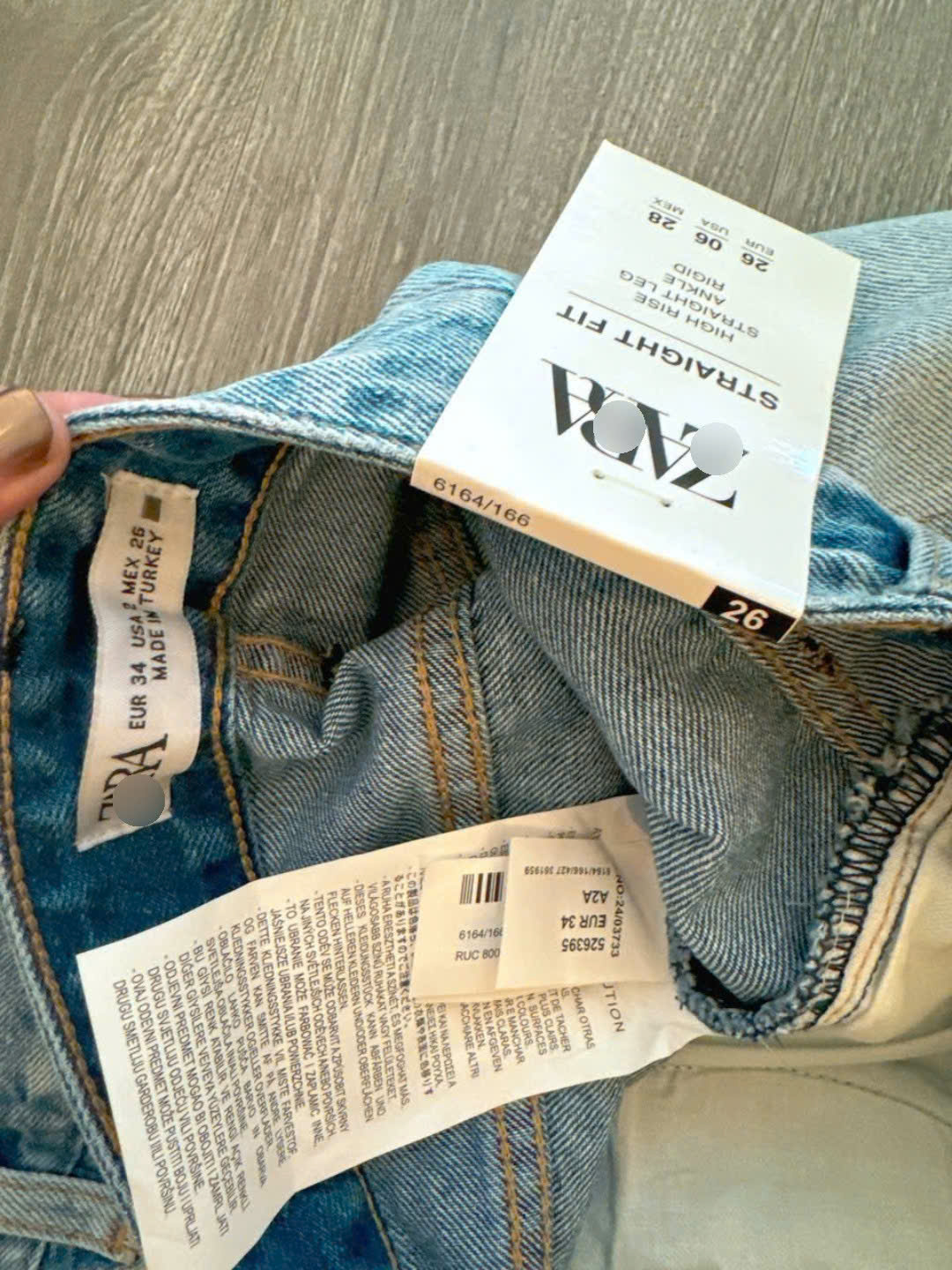 Quần Jean Ống Suông Xanh Nhạt Zara